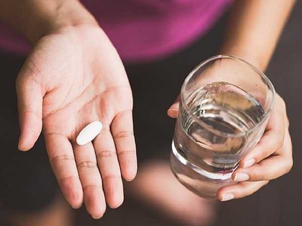 Giải mã nằm mơ thấy uống thuốc là điềm báo gì