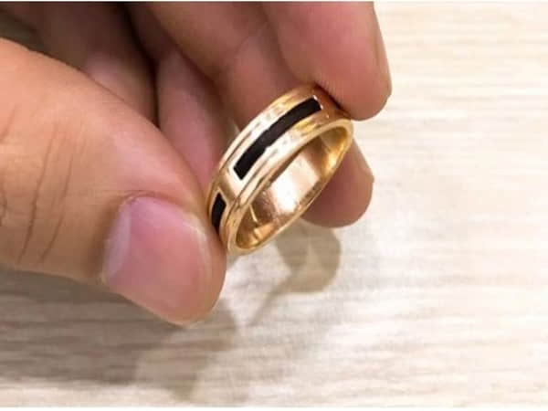 Mơ thấy nhặt được nhẫn vàng đánh con gì?