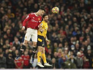 Tin Ngoại Hạng Anh 4/1: MU lần đầu để thua Wolves trên sân nhà sau 40 năm