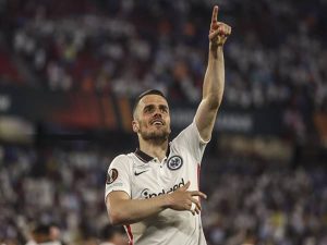 Chuyển nhượng 13/8: Juvetus chính thức có tân binh Kostic