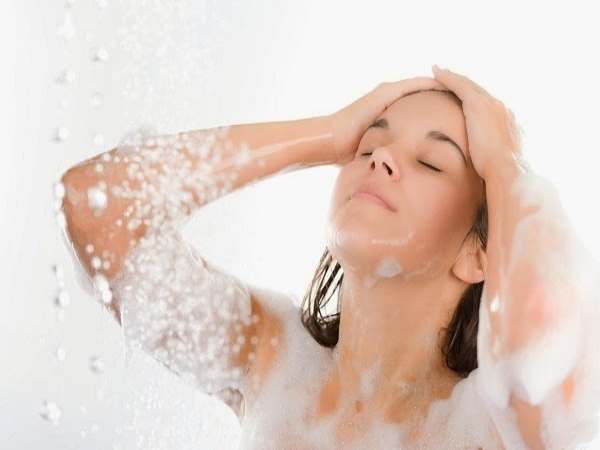 Giải mã ý nghĩa giấc mơ thấy tắm báo hiệu điều gì?