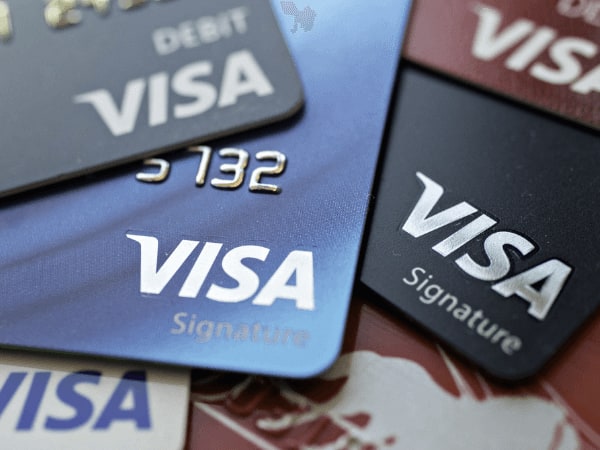 Ưu điểm và lợi ích của thẻ Visa là gì?