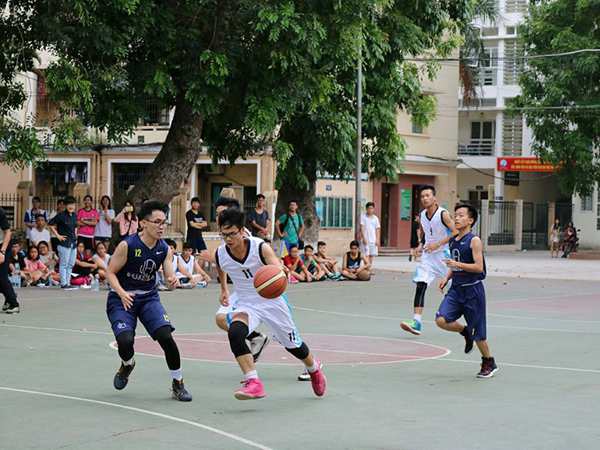 Nhìn thấy chơi bóng rổ lưu ý tới những lời cảnh báo nào