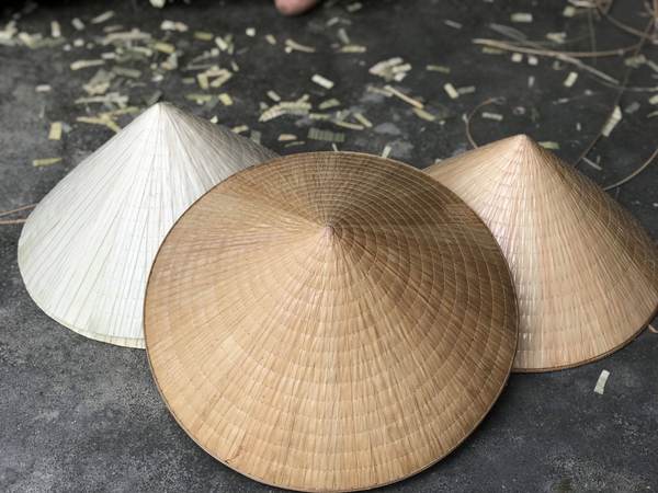 Cùng luận giải ý nghĩa khi nằm mơ thấy cái nón