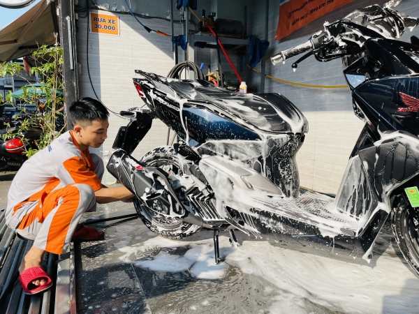 Nằm mơ thấy rửa xe cho thấy ý nghĩa gì đặc biệt