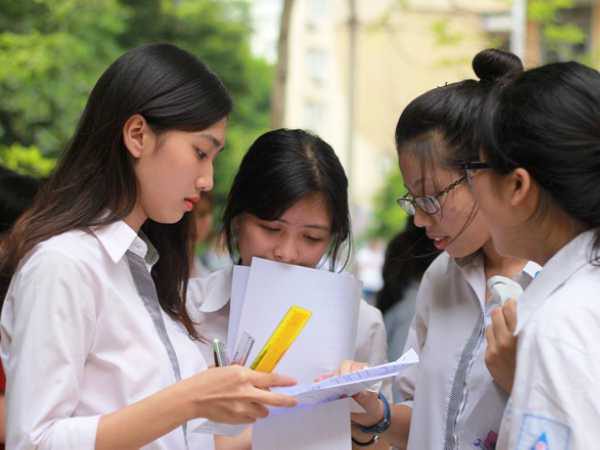 Mơ thấy bạn học cũ cho thấy tín hiệu gì trong cuộc sống?