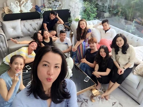 Nằm mơ thấy người quen có điềm báo gì số gì may mắn