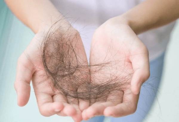 Giấc mơ thấy rụng tóc tiết lộ điềm báo gì sắp đến?
