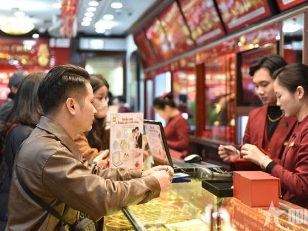 Mơ thấy bán nhẫn vàng
