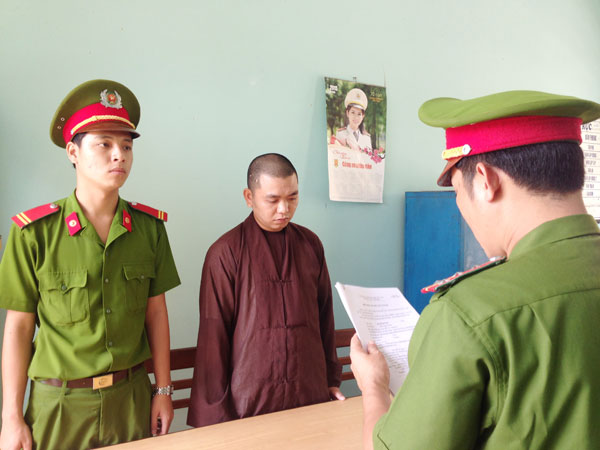 Lý giải hiện tượng nằm mơ thấy bị công an là điềm gì?