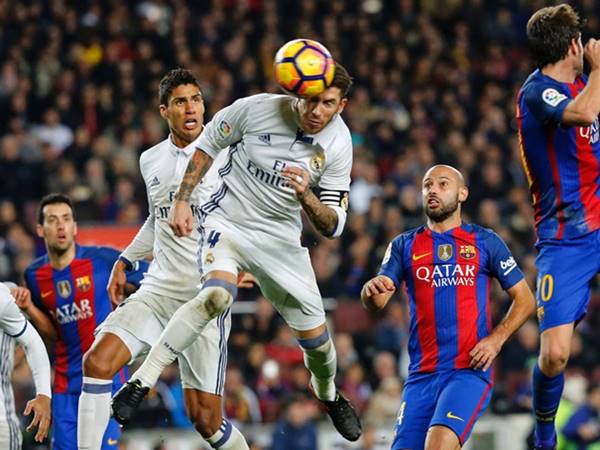 Cách đánh đầu trong bóng đá đạt hiệu quả cao