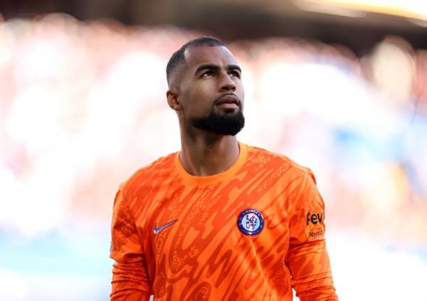 Thủ môn Chelsea hiện tại