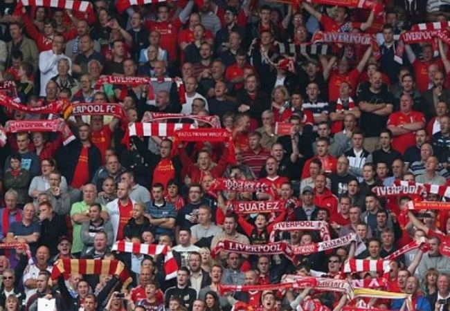 Làn sóng chỉ trích dâng cao từ fan hâm mộ Làn sóng chỉ trích dâng cao từ fan hâm mộ