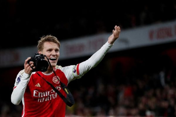 Thiếu Ødegaard khiến tinh thần Arsenal suy giảm rõ rệt