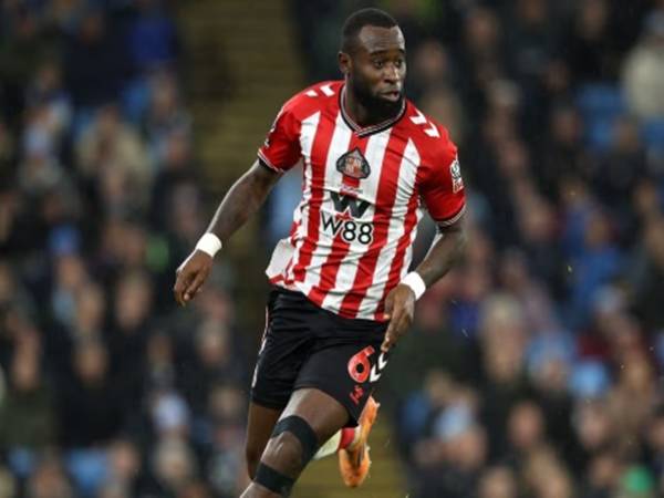 Bóng đá Anh: Nguyên nhân Liverpool mua hụt Geertruida Bóng đá Anh: Nguyên nhân Liverpool mua hụt Geertruida